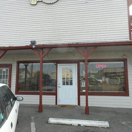 كوبيفيل Tyee Restaurant And Motel المظهر الخارجي الصورة